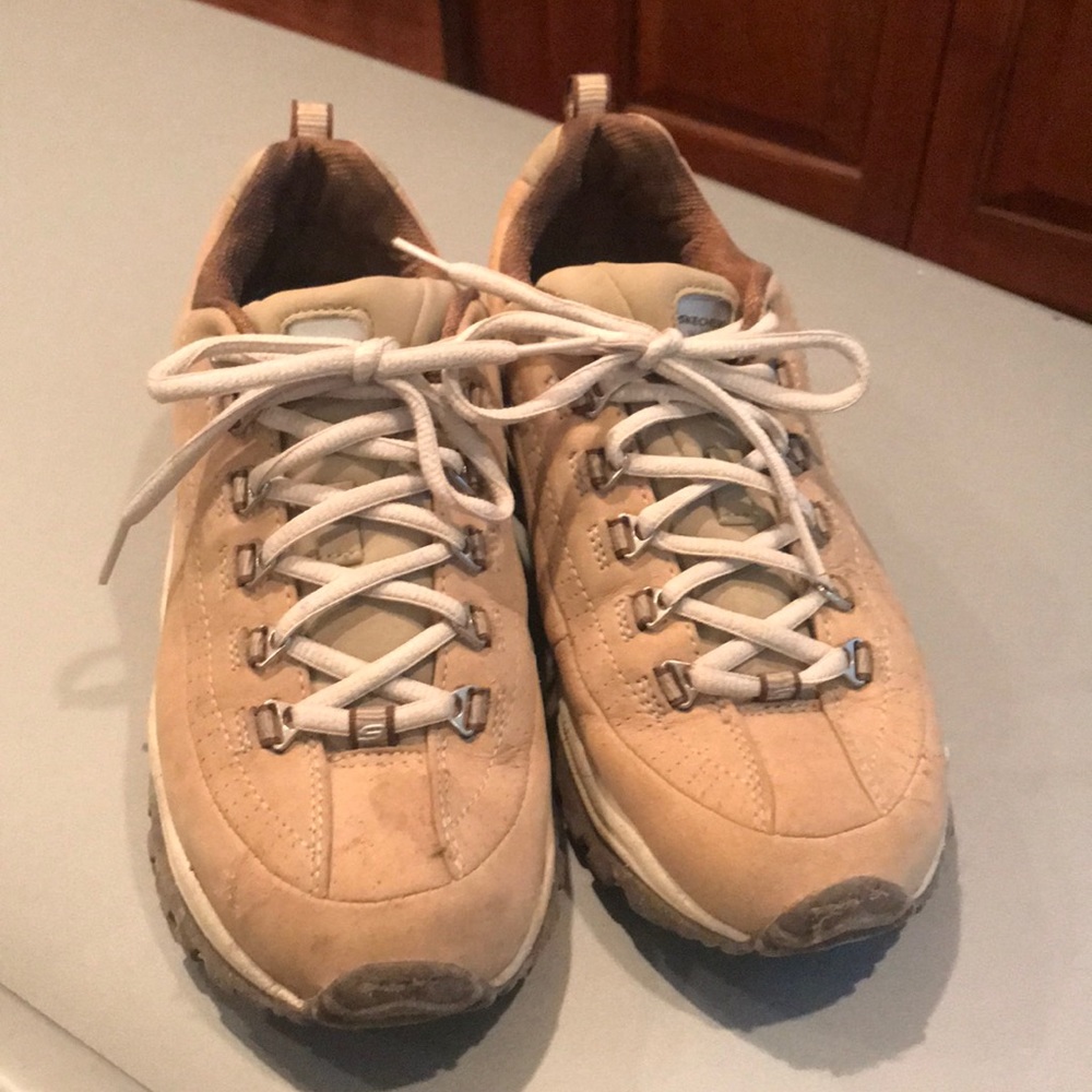 Skechers Sports Shoes